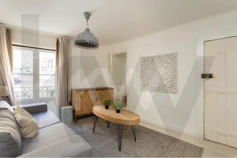 Apartamento T1 para Arrendamento em Santa Maria Maior