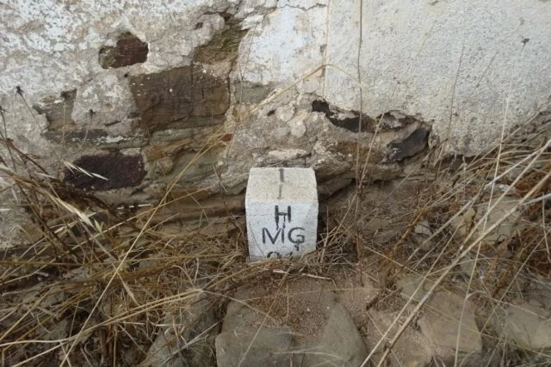 Terreno para Venda em Santana da Serra Foto 4