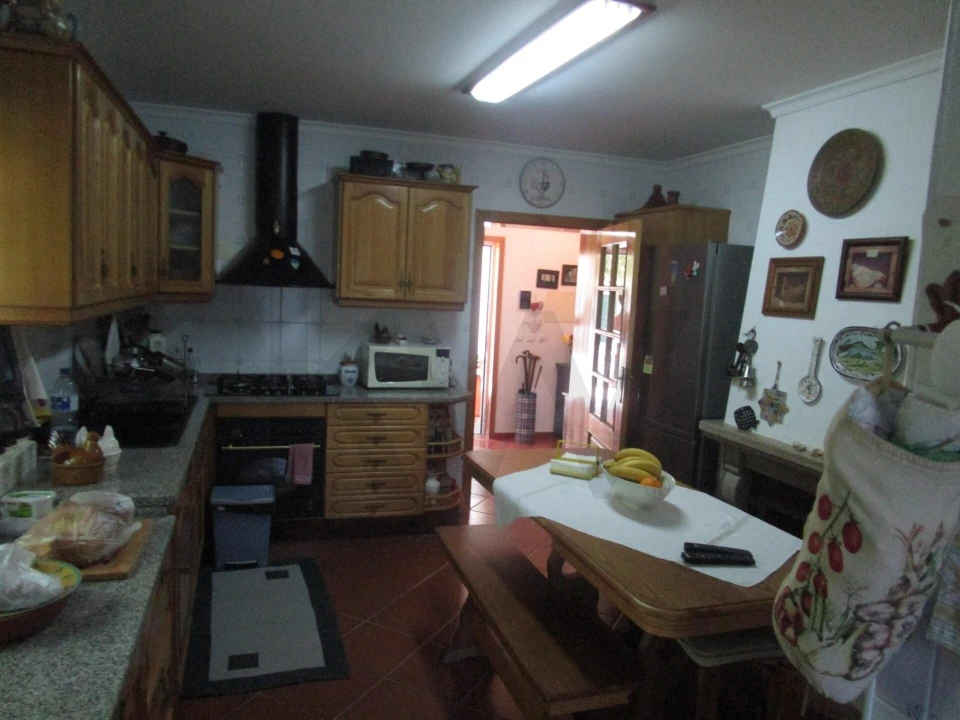 Moradia T5 para Venda em Chacim Foto 37