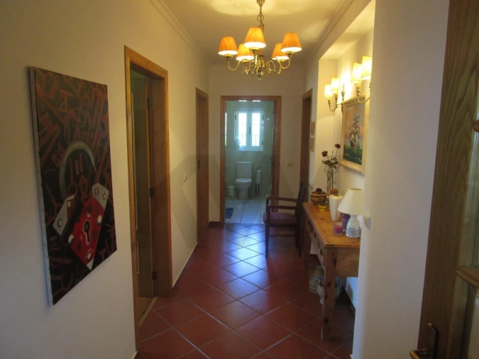 Moradia T5 para Venda em Chacim Foto 43