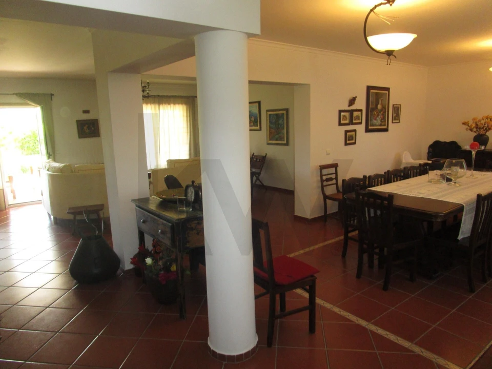 Moradia T5 para Venda em Chacim Foto 40