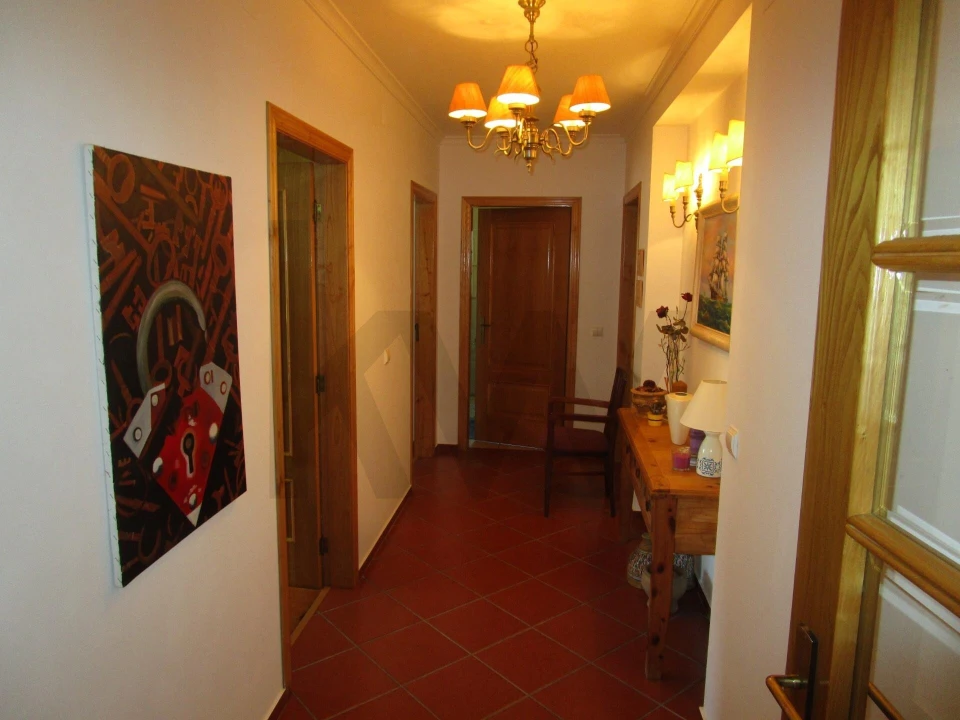 Moradia T5 para Venda em Chacim Foto 44