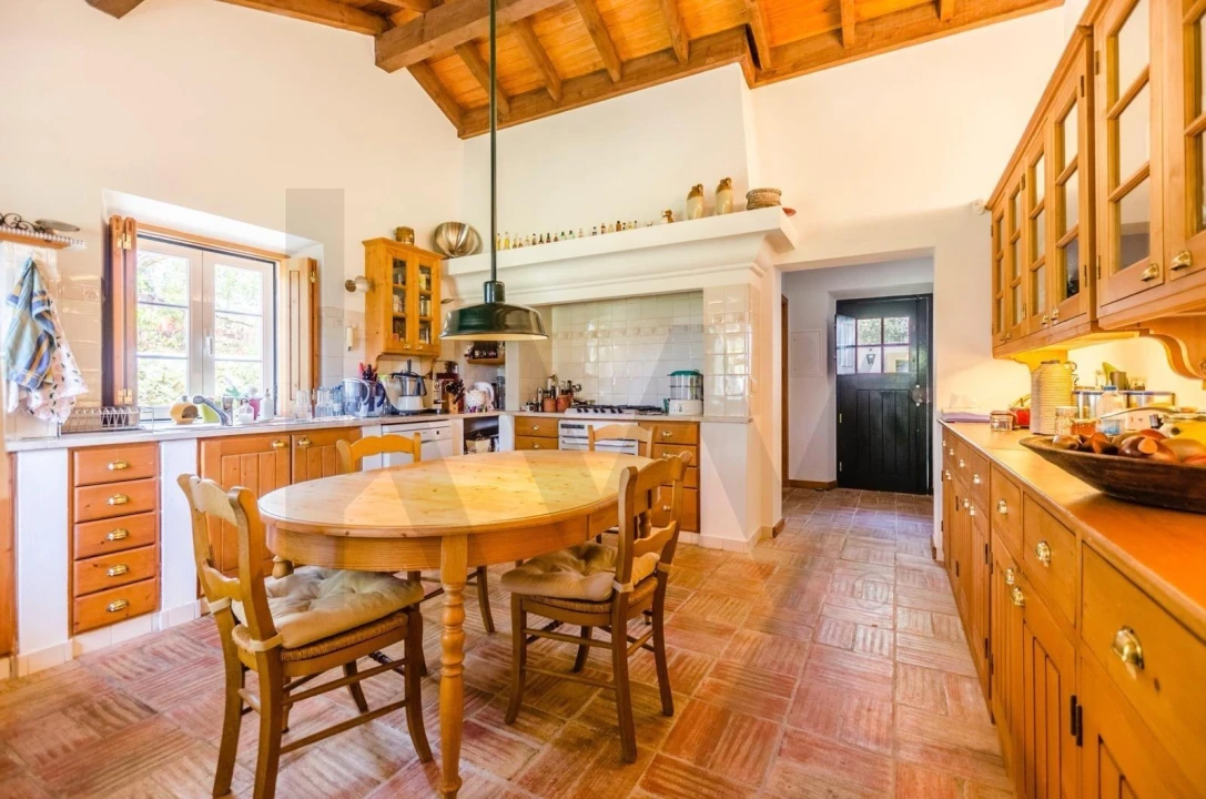 Moradia T4 para Venda em Azeitão (São Lourenço e São Simão) Foto 6