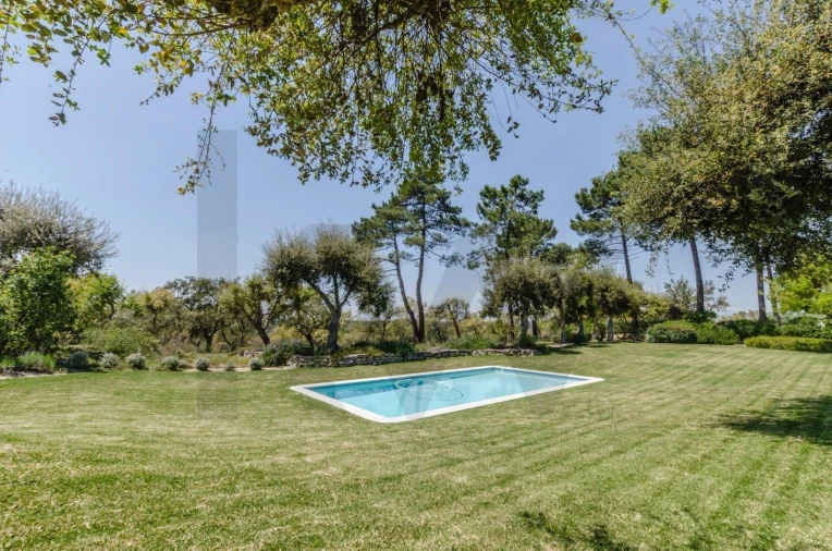 Moradia T4 para Venda em Azeitão (São Lourenço e São Simão) Foto 36