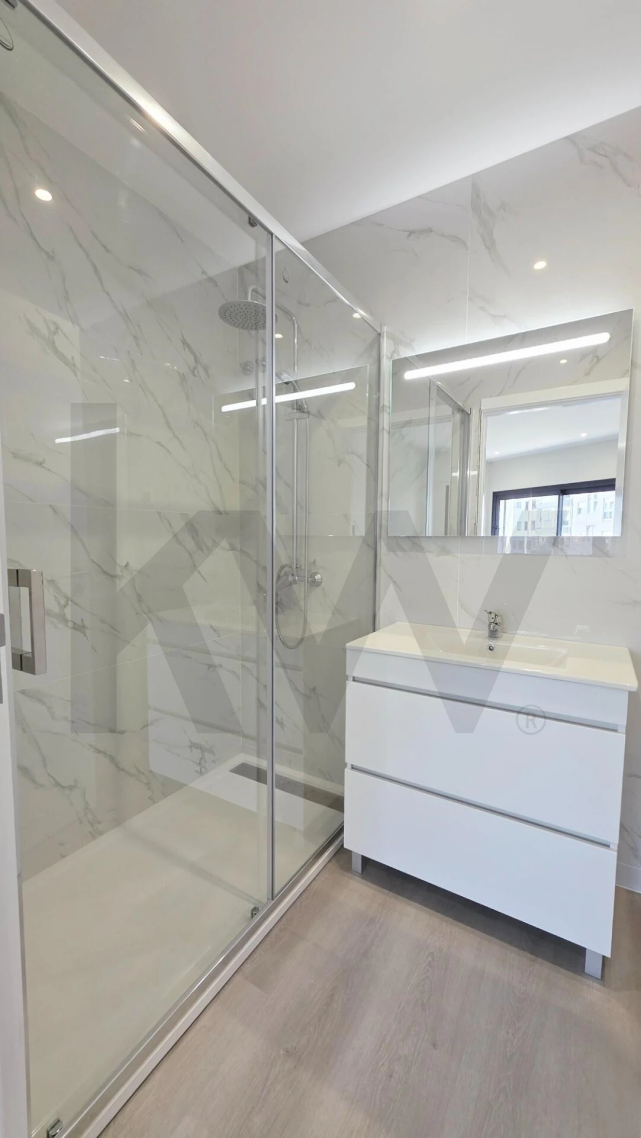 Apartamento T2 para Arrendamento em Paranhos Foto 15