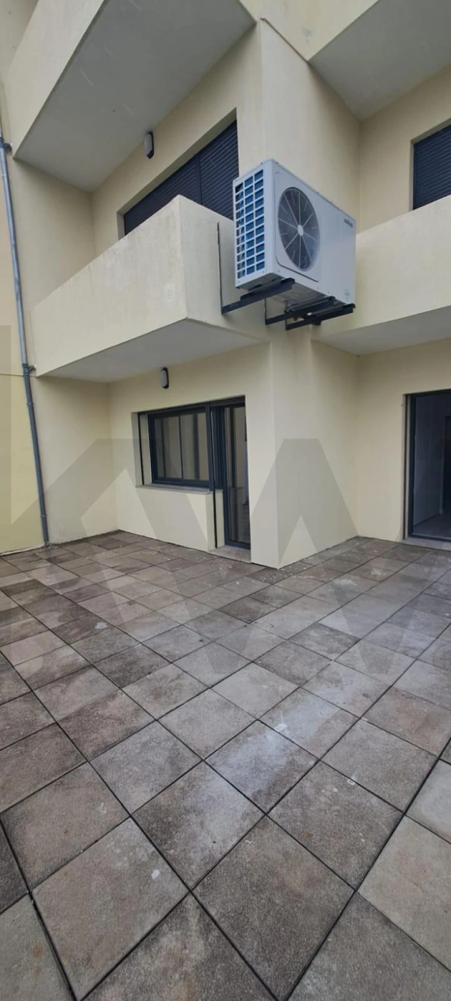 Apartamento T2 para Arrendamento em Paranhos Foto 6