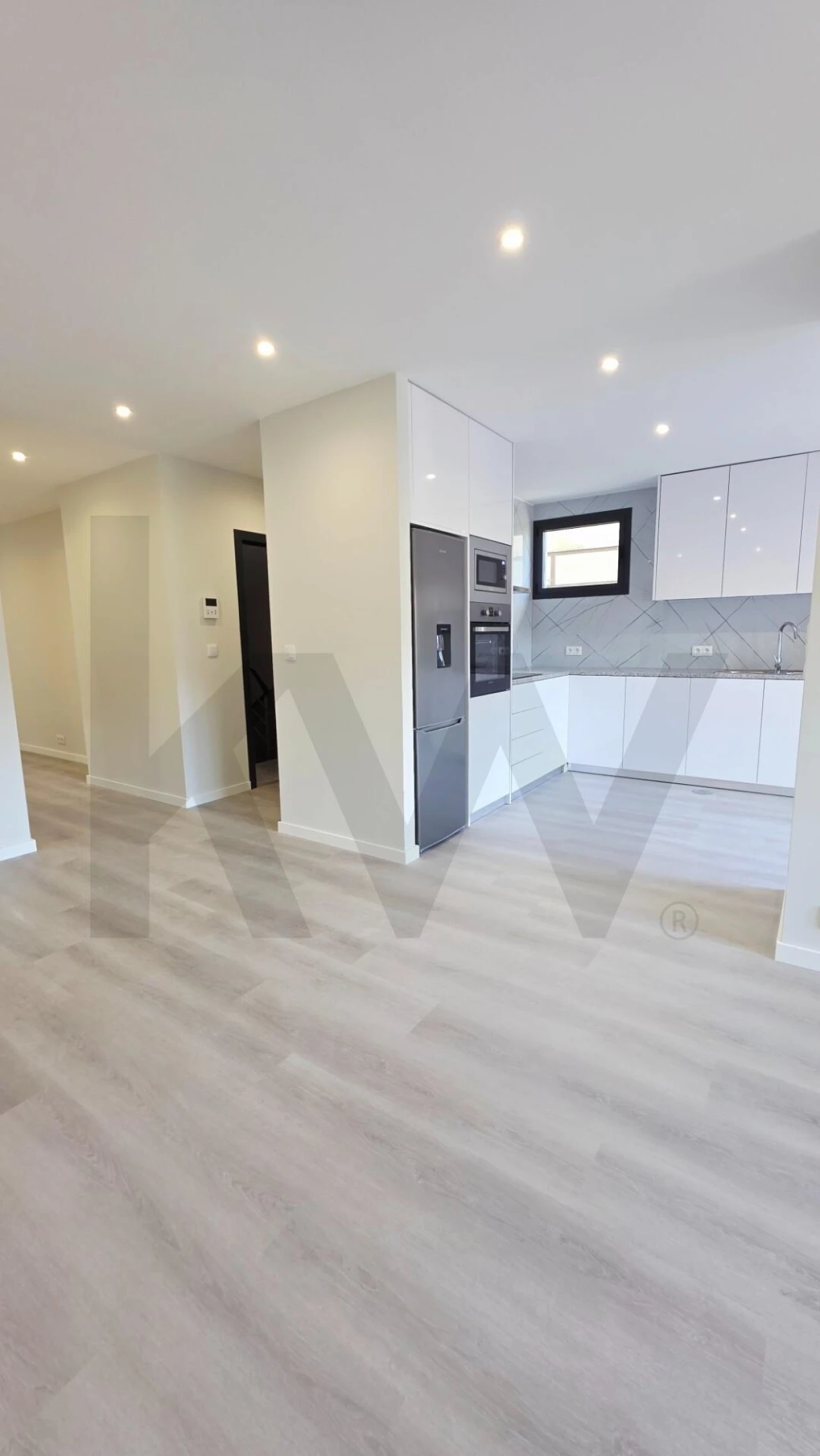 Apartamento T2 para Arrendamento em Paranhos Foto 7