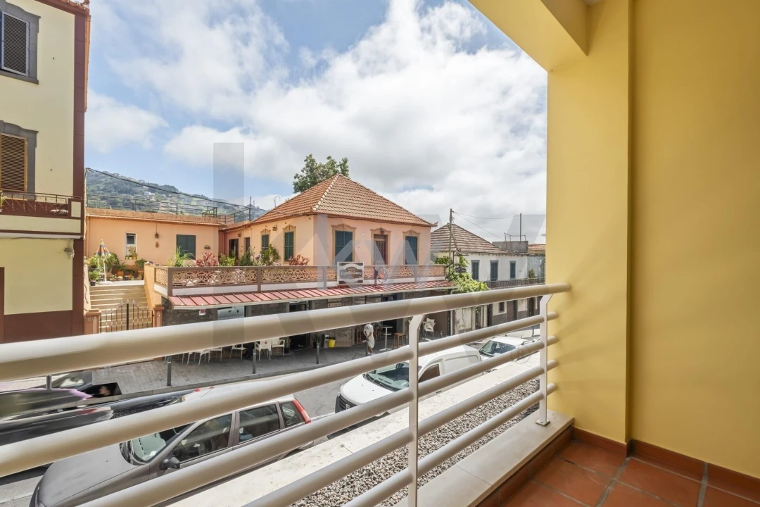 Apartamento T3 para Arrendamento em Estreito de Camara de Lobos Foto 25