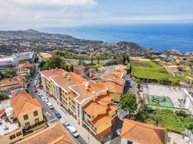 Apartamento T3 para Arrendamento em Estreito de Camara de Lobos Foto 36