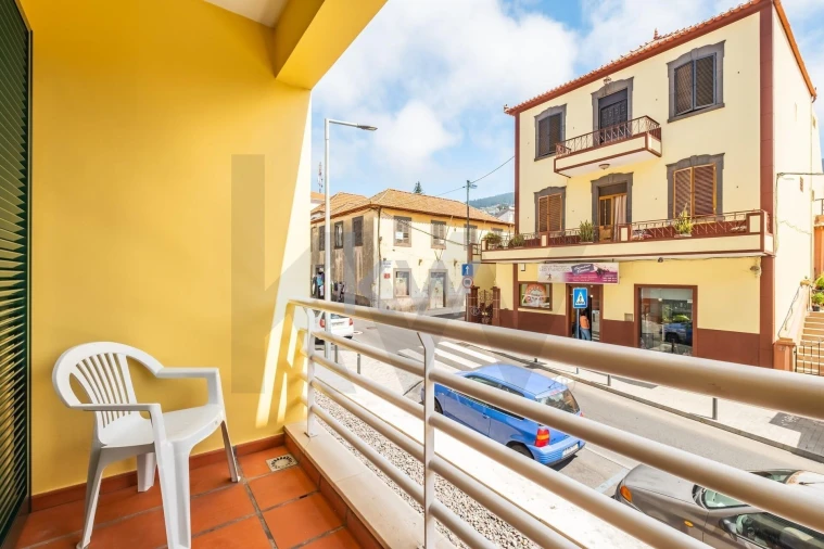 Apartamento T3 para Arrendamento em Estreito de Camara de Lobos Foto 26