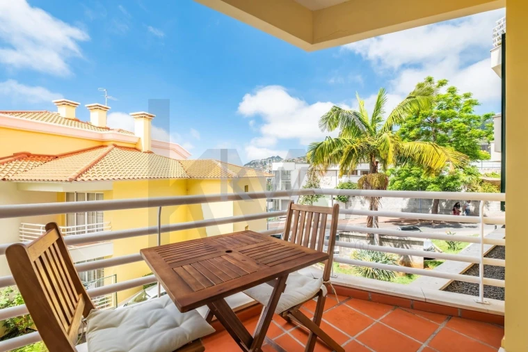 Apartamento T3 para Arrendamento em Estreito de Camara de Lobos Foto 29