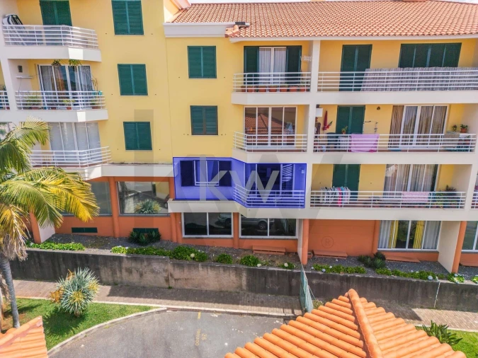 Apartamento T3 para Arrendamento em Estreito de Camara de Lobos Foto 41