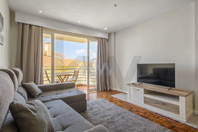 Apartamento T3 para Arrendamento em Estreito de Camara de Lobos