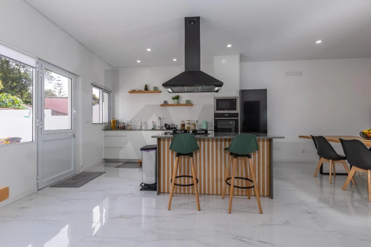 Moradia T2 para Venda em Fajã de Baixo Foto 3