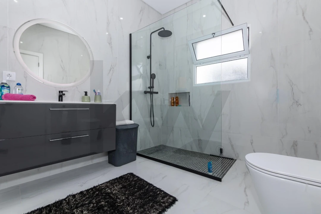 Moradia T2 para Venda em Fajã de Baixo Foto 18