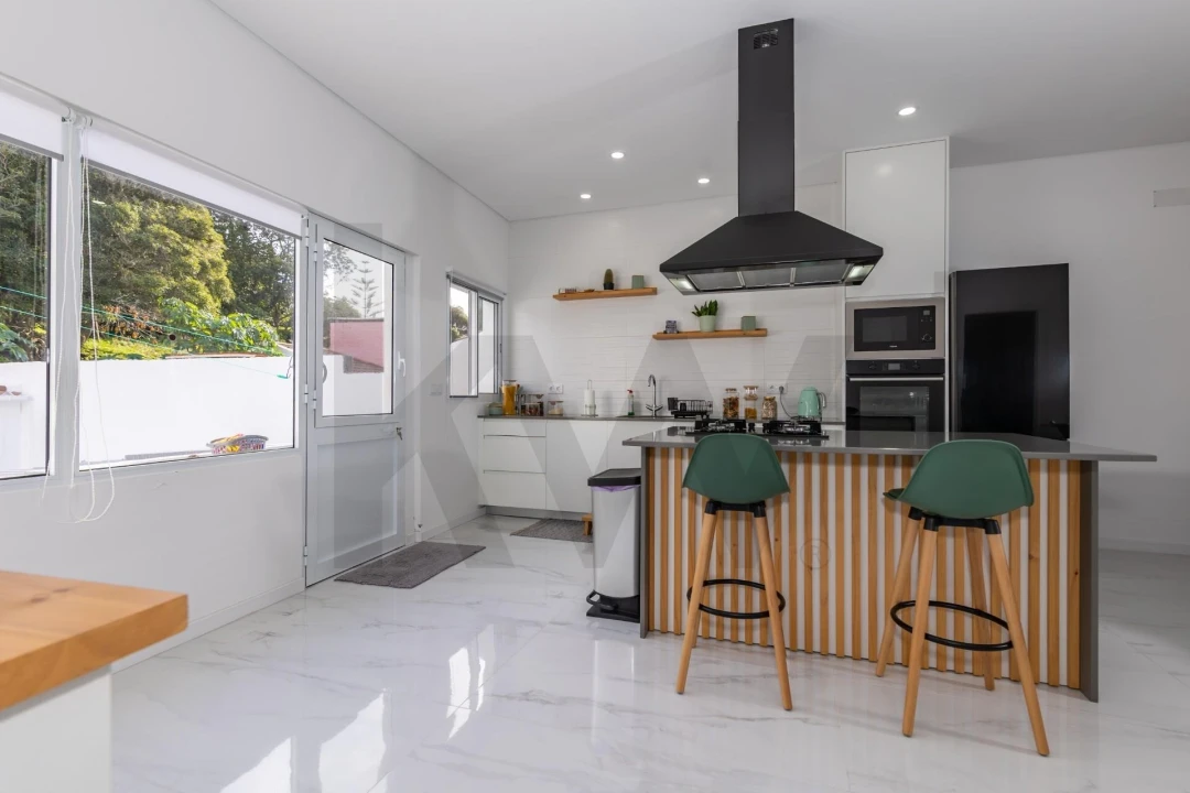 Moradia T2 para Venda em Fajã de Baixo Foto 10