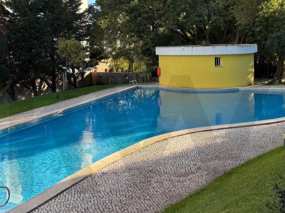 Apartamento T2 para Arrendamento em Alcantara Foto 20