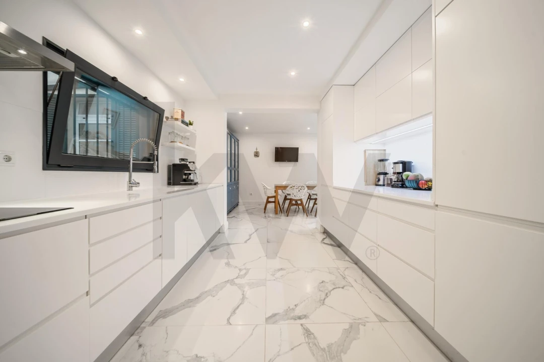 Moradia T4 para Venda em São Martinho Foto 13