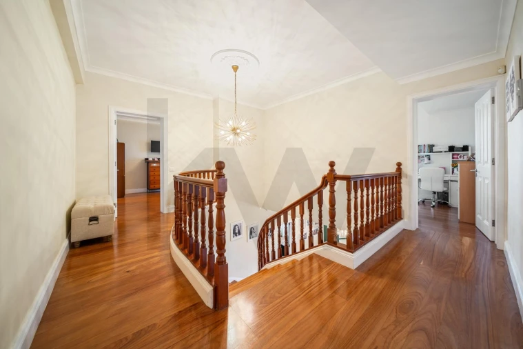 Moradia T4 para Venda em São Martinho Foto 23