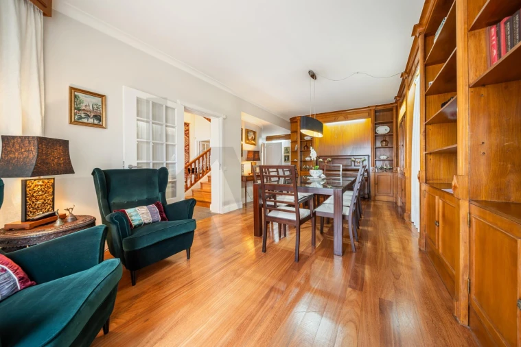 Moradia T4 para Venda em São Martinho Foto 12