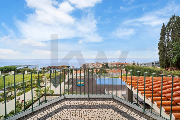 Moradia T4 para Venda em São Martinho Foto 21