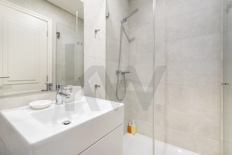 Apartamento T1 para Venda em São Vicente Foto 12