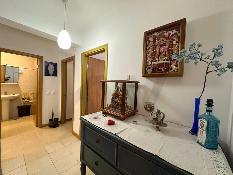 Apartamento T3 para Venda em Arrifes Foto 7