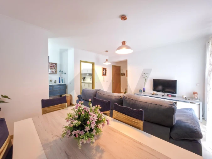 Apartamento T3 para Venda em Arrifes Foto 8