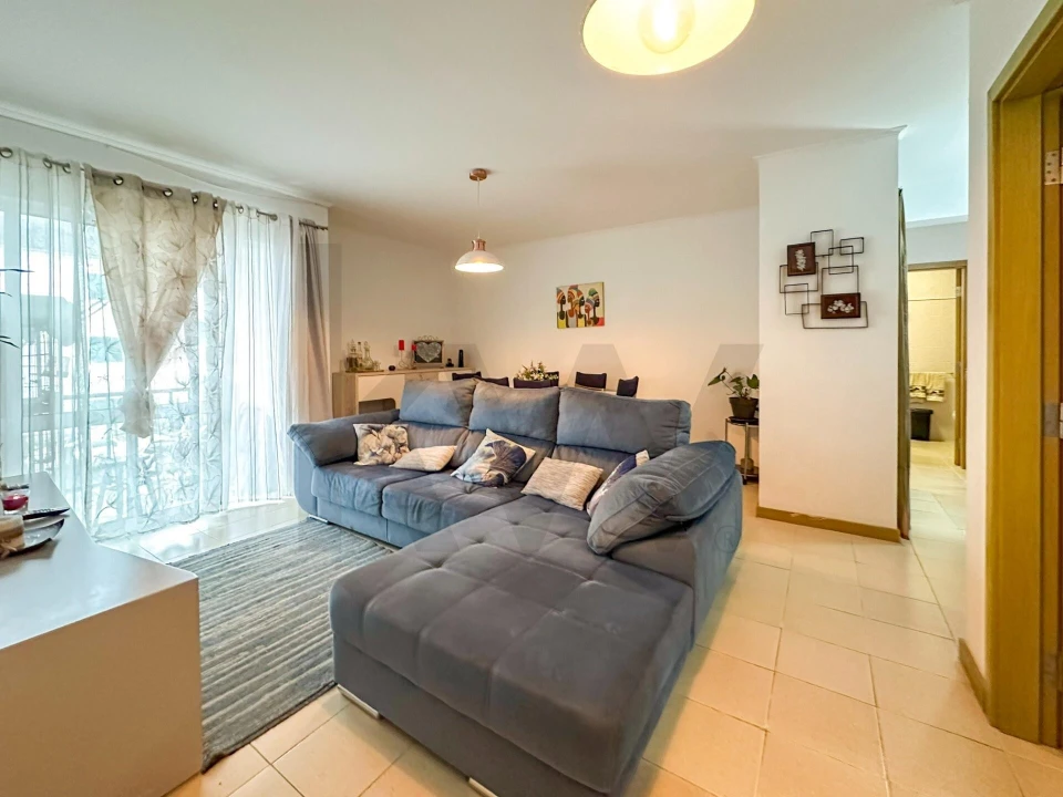 Apartamento T3 para Venda em Arrifes Foto 1