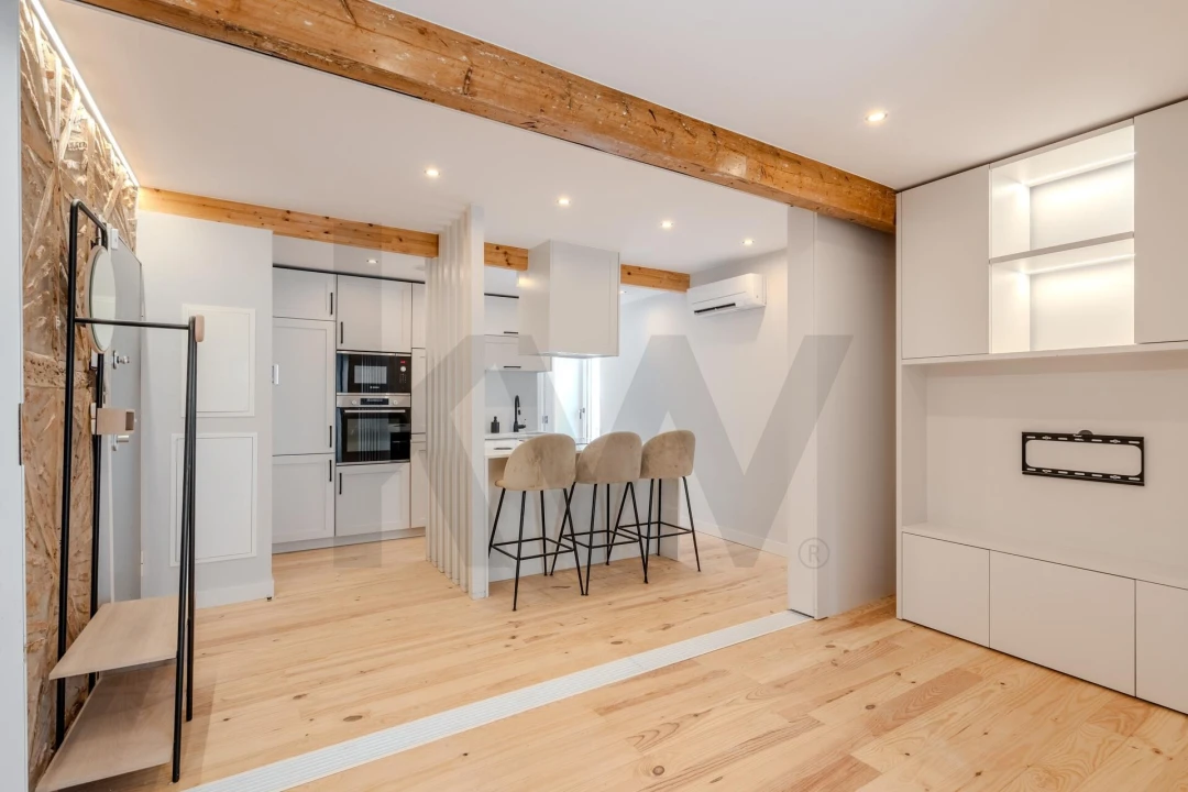 Apartamento T1 para Arrendamento em Santa Maria Maior Foto 6