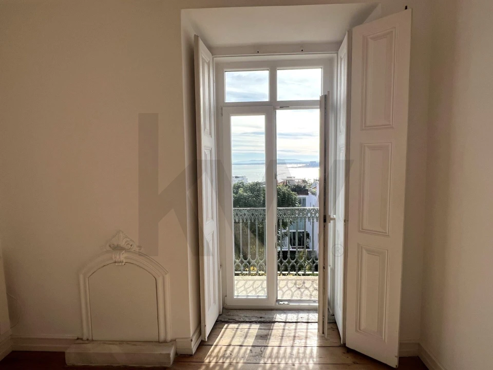 Apartamento T2 para Arrendamento em Estrela Foto 37