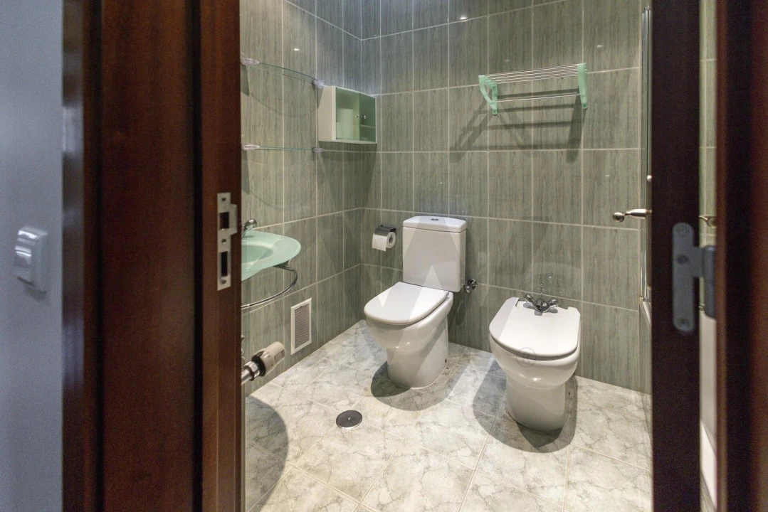 Moradia T4 para Venda em Santa Maria Maior Foto 15