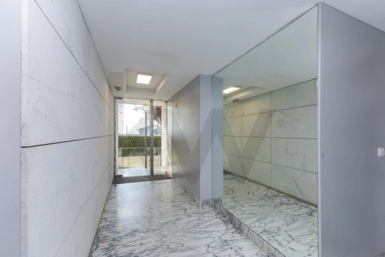 Apartamento T3 para Venda em São Felix da Marinha Foto 3