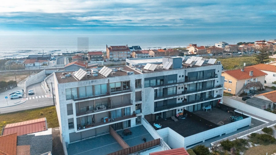 Apartamento T3 para Venda em São Felix da Marinha Foto 1