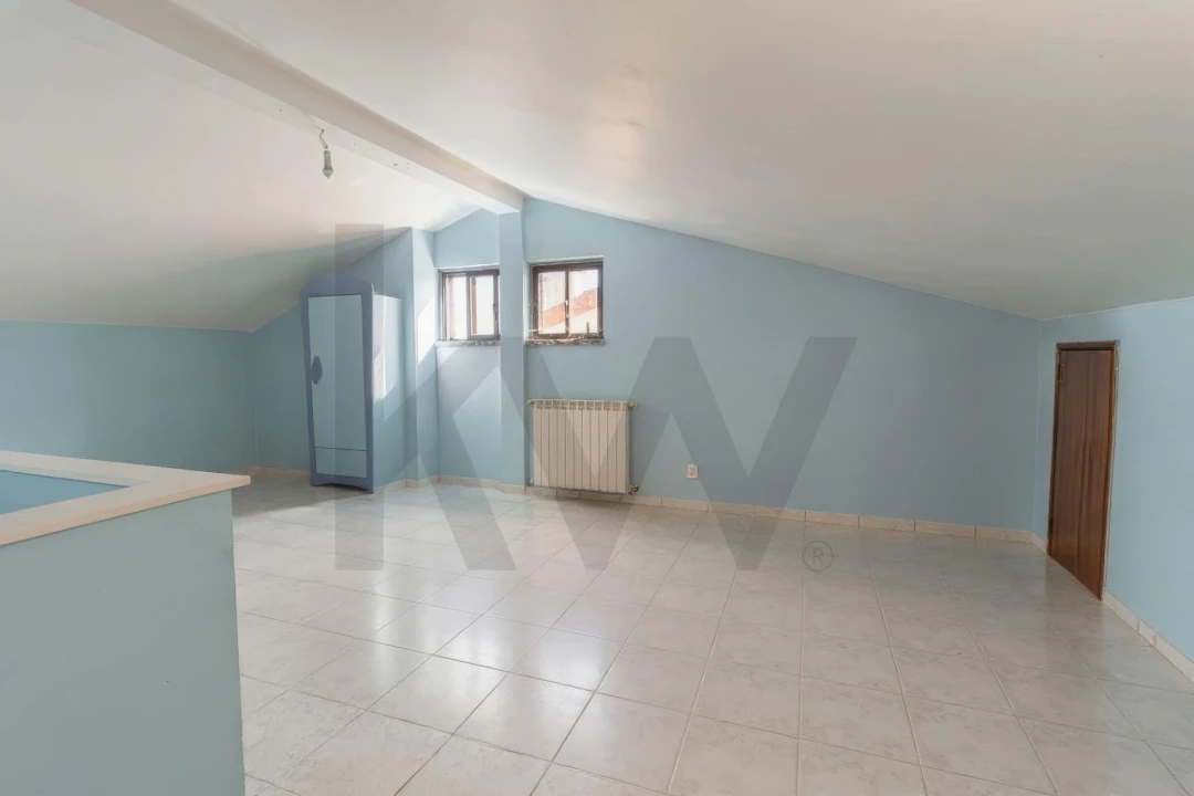 Moradia T4 para Venda em Algueirão-Mem Martins Foto 21