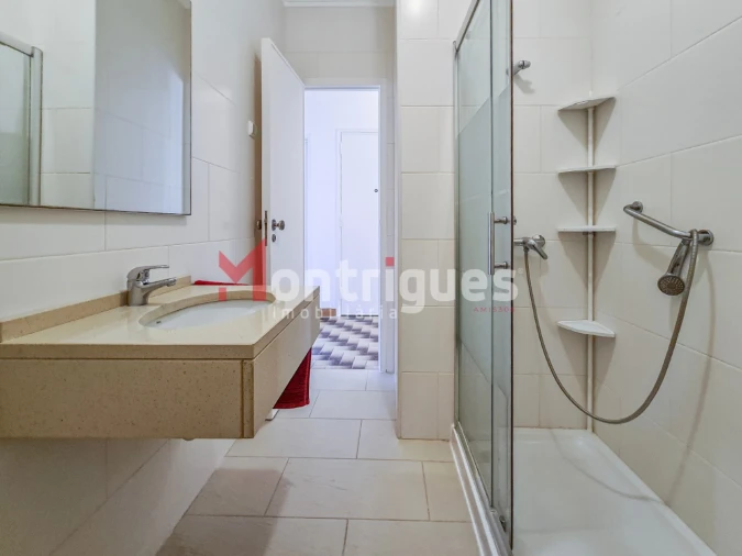 Apartamento T3 para Arrendamento em Alto do Seixalinho, Santo André e Verderena Foto 18