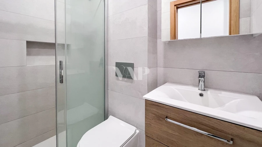 Apartamento T2 para Arrendamento em Quarteira Foto 17