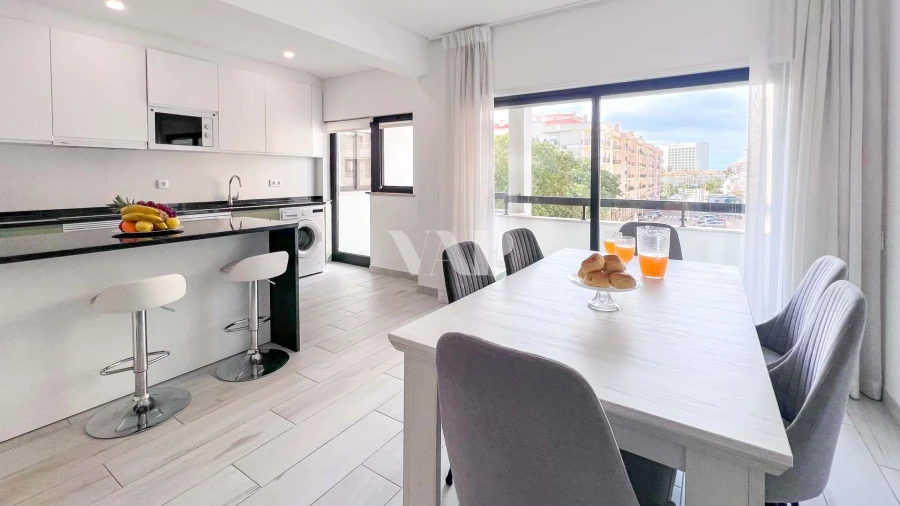 Apartamento T2 para Arrendamento em Quarteira