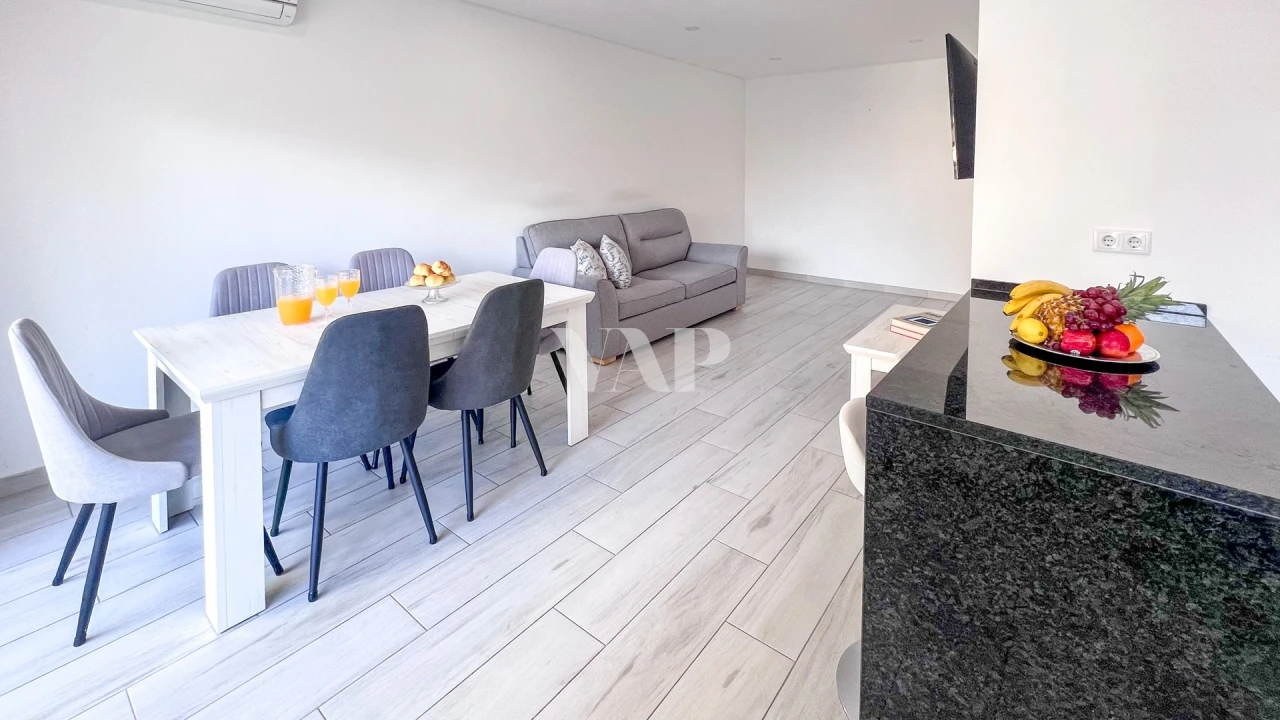 Apartamento T2 para Arrendamento em Quarteira Foto 4