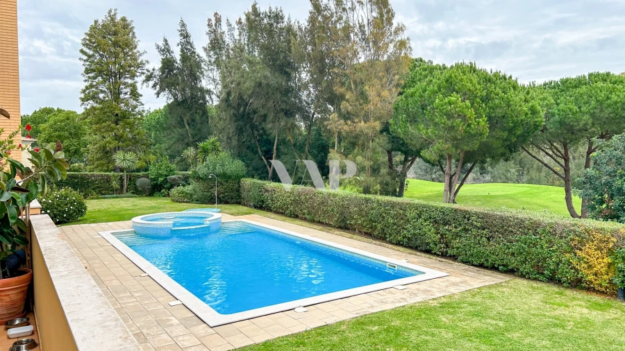 Apartamento T2 para Arrendamento em Quarteira Foto 5