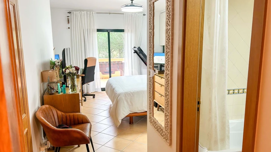 Apartamento T2 para Arrendamento em Quarteira Foto 15