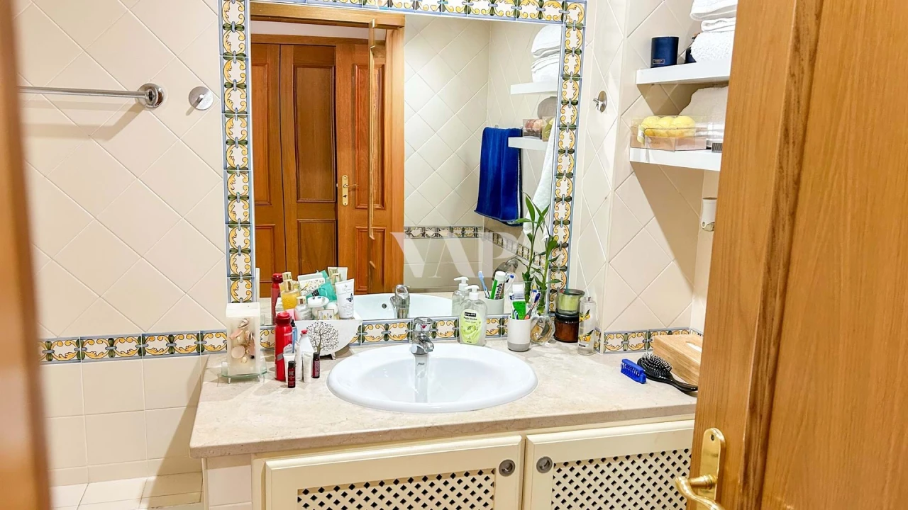 Apartamento T2 para Arrendamento em Quarteira Foto 17