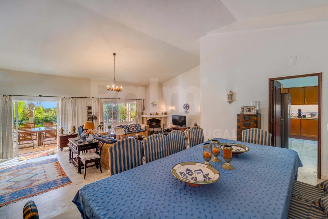 Moradia T8 para Venda em Ferragudo Foto 37