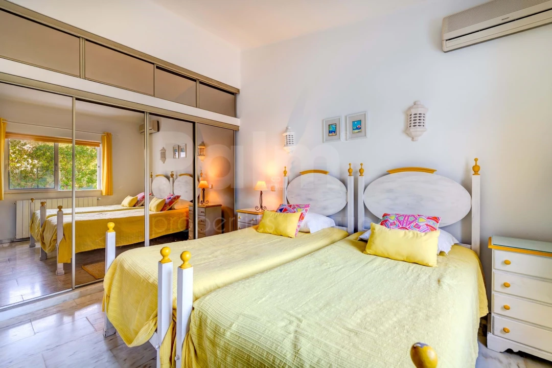 Moradia T8 para Venda em Ferragudo Foto 12