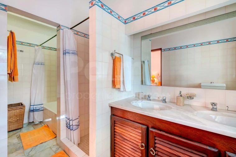 Moradia T8 para Venda em Ferragudo Foto 18