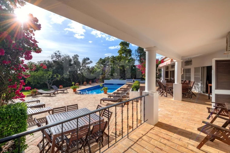 Moradia T8 para Venda em Ferragudo Foto 47