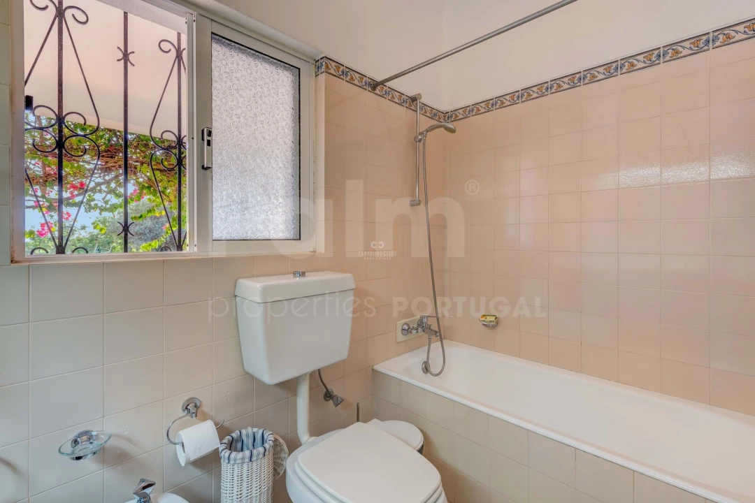 Moradia T8 para Venda em Ferragudo Foto 32