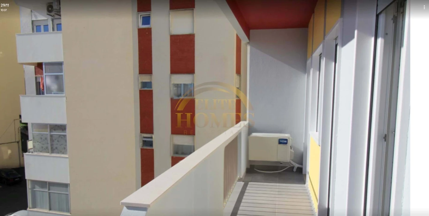 Apartamento T3 para Venda em Portimão Foto 6