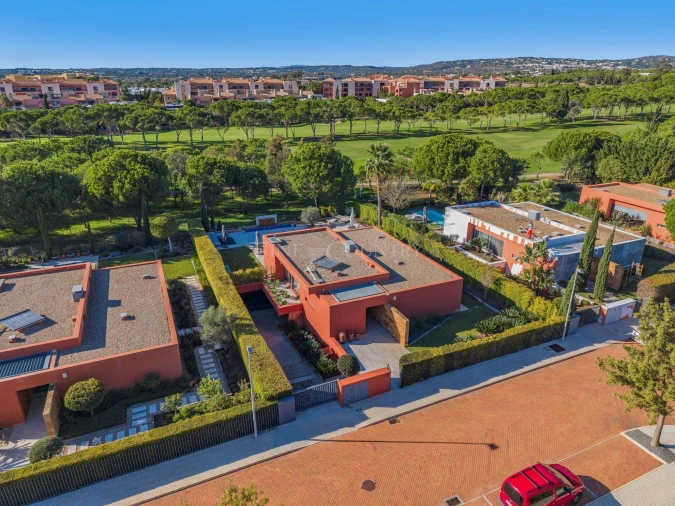 Moradia T4 para Venda em Quarteira Foto 73