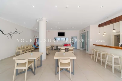 Apartamento T47 para Venda em Lagos (São Sebastião e Santa Maria)